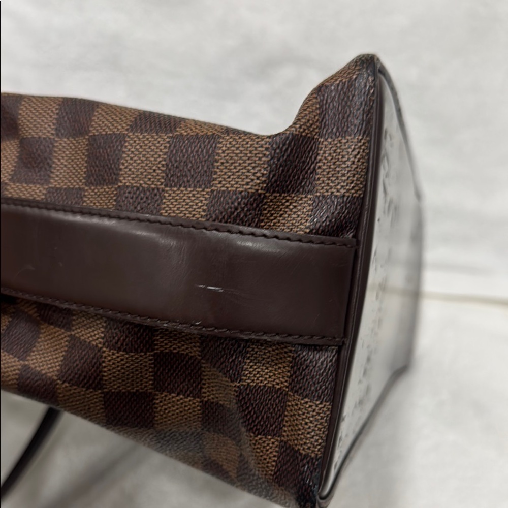 Louis Vuitton Brown Checkered Shoulder Bag - Picture 9 of 14